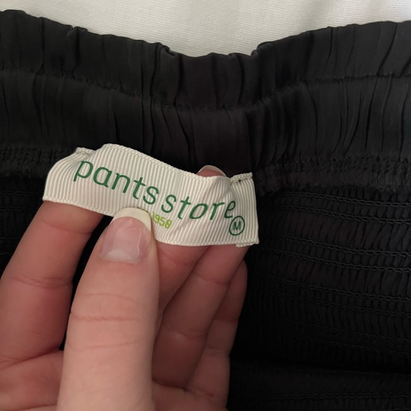 Pants Store Mini Skirt Size M - Picture 3 of 4